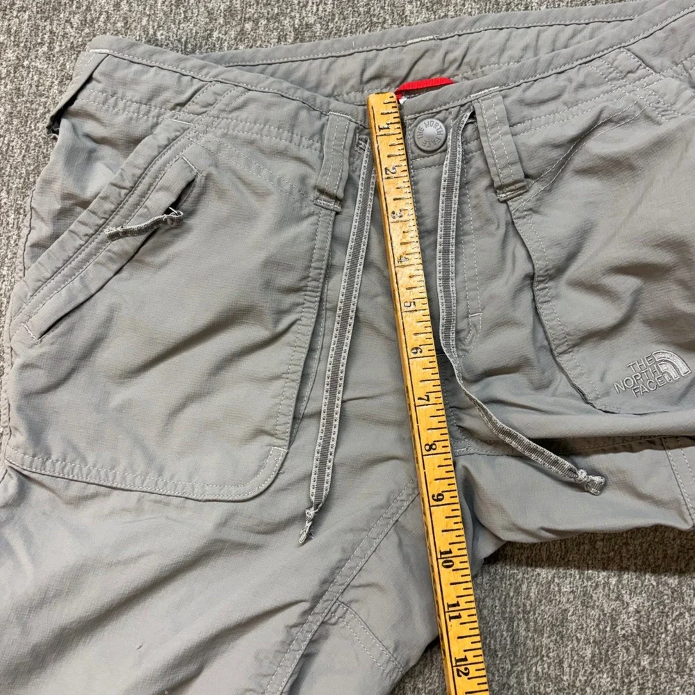 The North Face Womens 8S Gray Convertible Hiking Pants Roll‎ Up Capri Ripstop